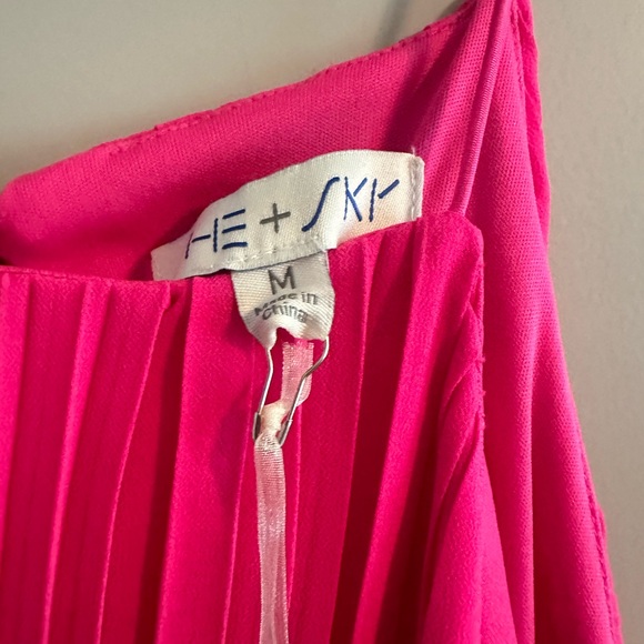 NWT Hot Pink She + Sky Pleated Mini Dress Medium - Picture 5 of 5